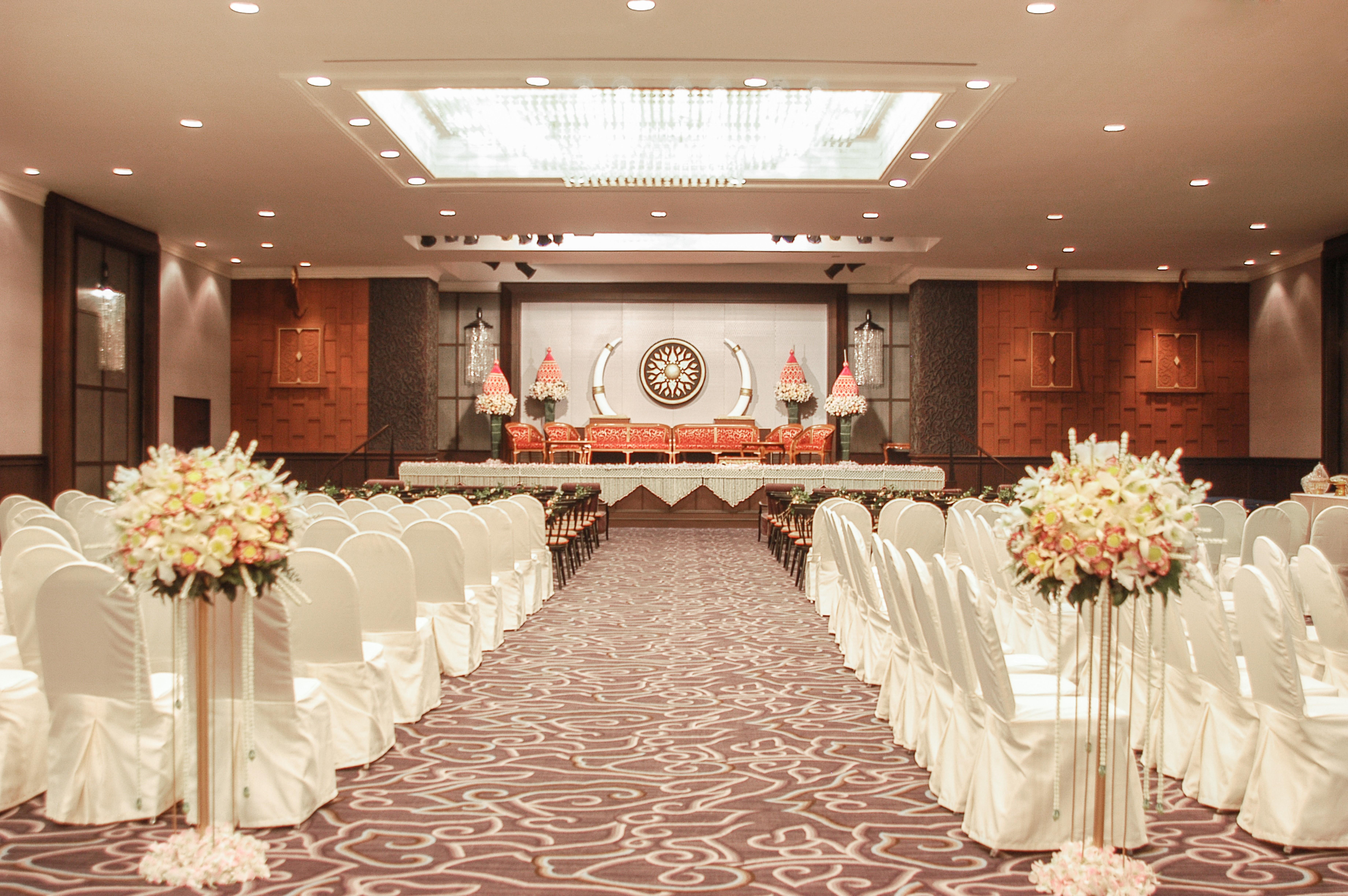 Triple Two Silom Hotel Bangkok Kültér fotó